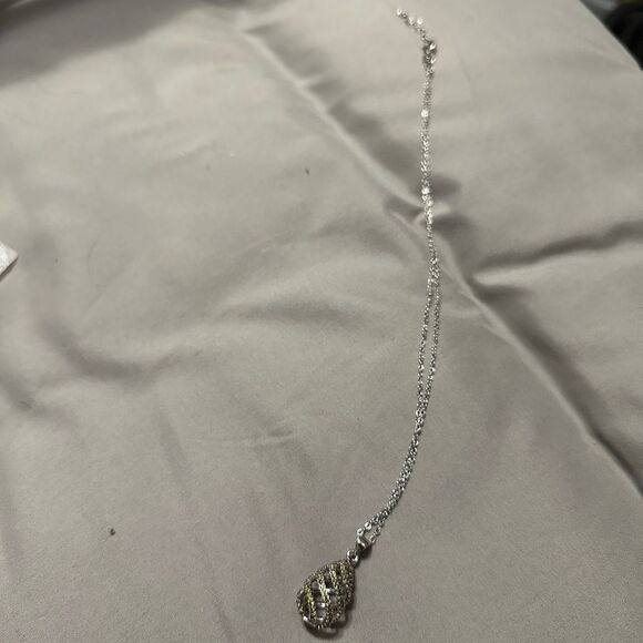 Fragrant jewels Peridot necklace - Picture 2 of 2